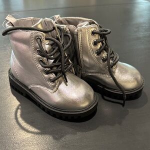 Baby Gap Silver Combat Boot - Size 6